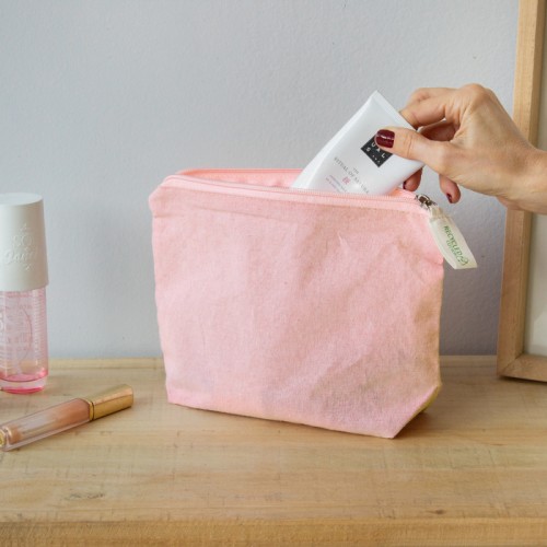 Necessaire 